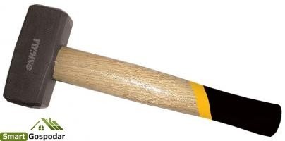 кувалда 800г деревянная ручка (дуб)